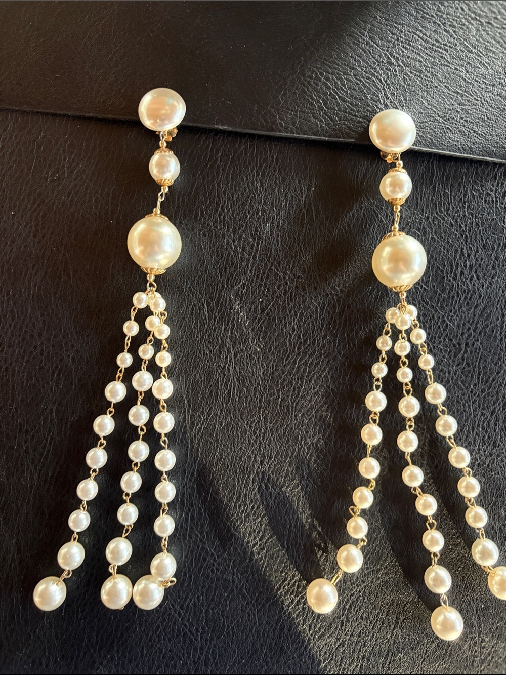 Elegant Pearl Drop Tassel Earrings - Gold and Cream